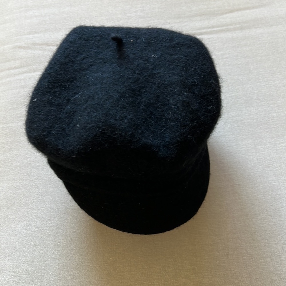 Accessorize Hat - Picture 4 of 5